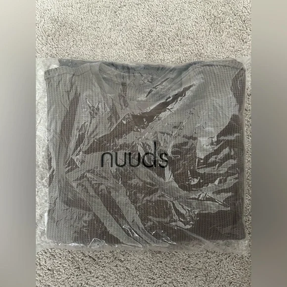 NWT NUUDS WAFFLE PULLOVER CREW - Picture 2 of 3